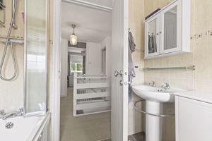 Photo 25- click for photo gallery